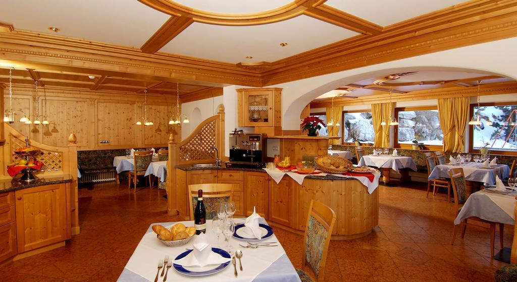 Hotel Ju Furcia San Vigilio Di Marebbe Esterno foto